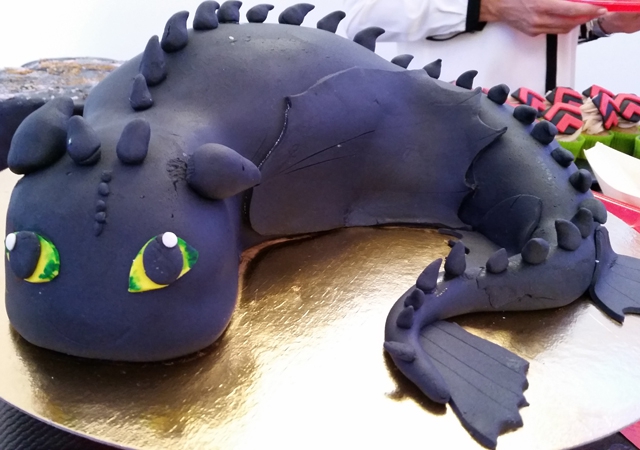 cake, cake desgin, dragon, fête